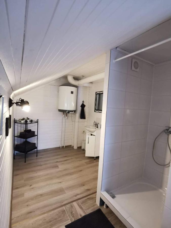 Garden Chalet Даугавпилс Екстериор снимка