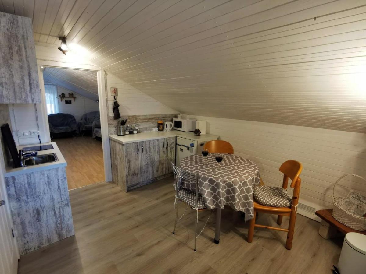 Garden Chalet Даугавпилс Екстериор снимка
